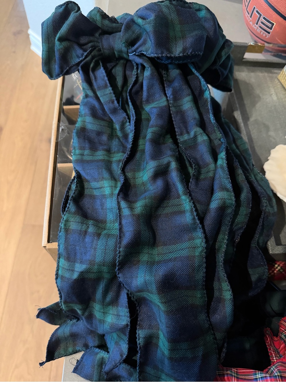5 Med Pottery Barn Plaid Bow Clip Ornaments